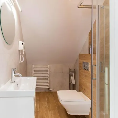 Swierkowa W Rydzewie 雷泽沃